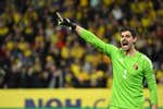 Courtois, que forzó para jugar contra Suecia, harto de las críticas en Bélgica