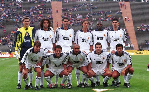 Bizzarri, posando con el Real Madrid antes de un partido.  GETTY