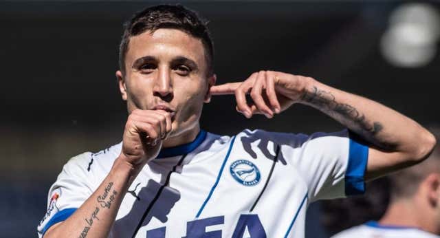El Alavés gana donde nadie, el Sporting frena al Granada y el Málaga vuelve a la maldita realidad