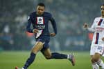Kylian Mbappé da pistas sobre su futuro ante los hinchas del PSG