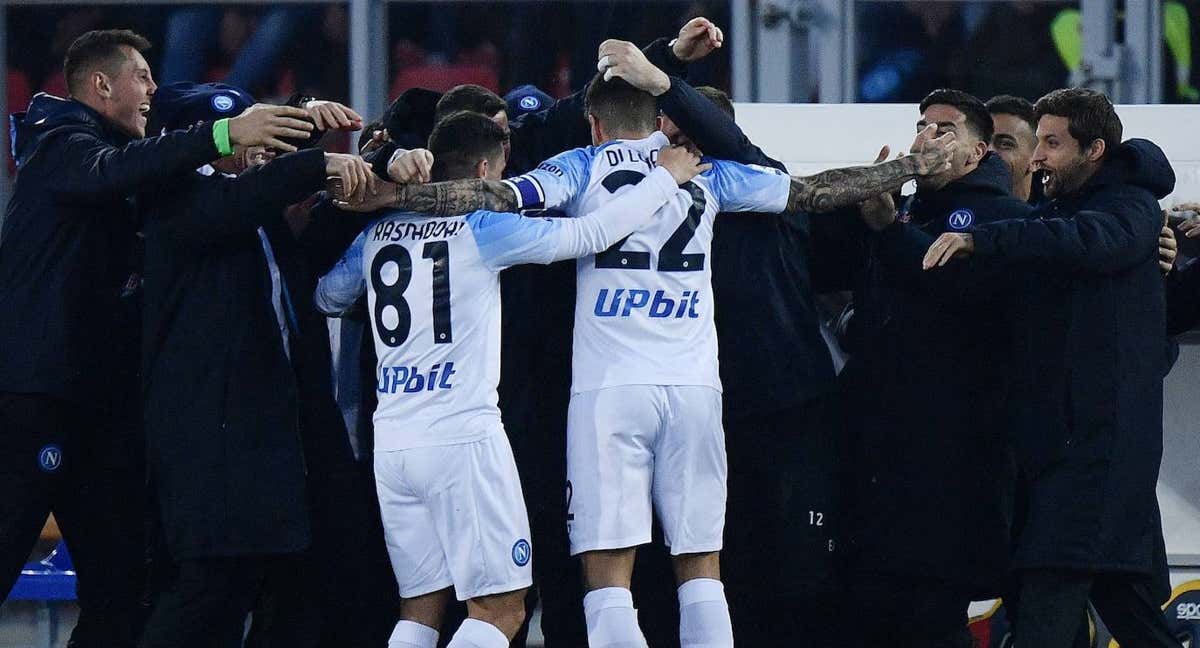 Di Lorenzo celebra el primer gol del partido. /AFP