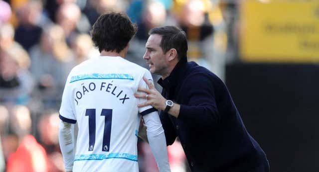 Los mismos errores condenan al Chelsea antes de visitar al Real Madrid