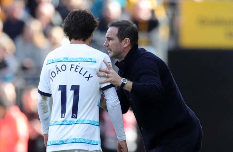 Lopetegui muestra el camino al Madrid y castiga a un Chelsea que tampoco mejora con Lampard