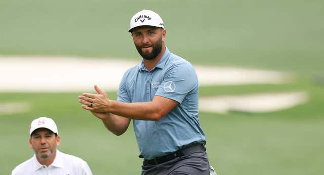 Jon Rahm acecha el liderato en Augusta y su sueño sigue vivo