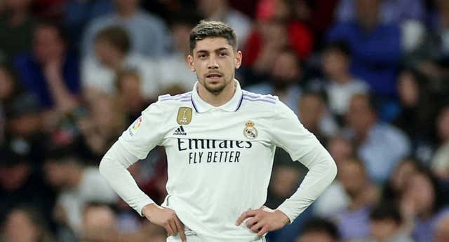 ¿A qué sanción se expone Fede Valverde por el puñetazo a Álex Baena?