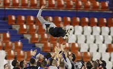 El milagro de la Ponferradina empieza... por Maradona