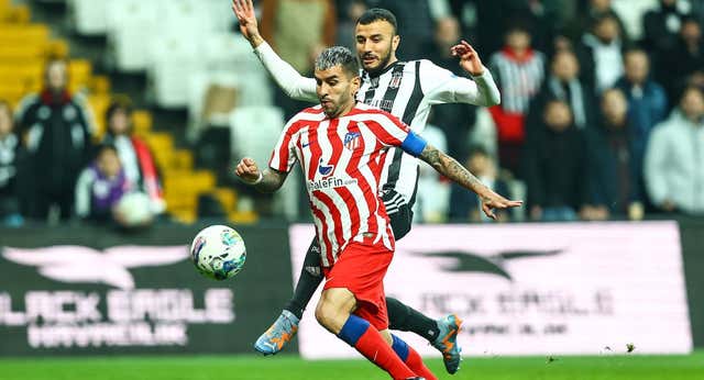 El Besiktas rompe la racha del Atleti