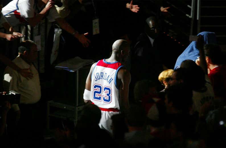 Cuándo se retiró Michael Jordan del baloncesto