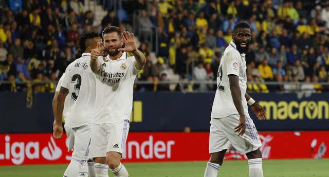 El Real Madrid se gusta antes de viajar a Londres