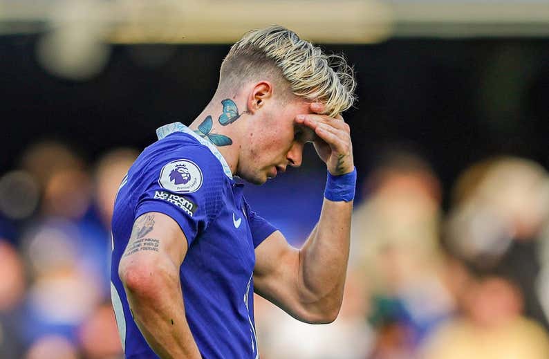 Las estrellas del Chelsea cobrarán un 30% menos al no clasificarse para la Champions