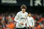 Javi Guerra, un debut esperado y una renovación a la vista con Madrid y Barça al acecho