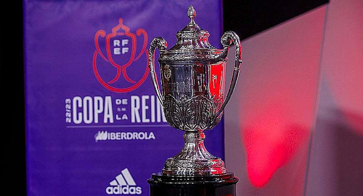 Trofeo de la Copa de la Reina.