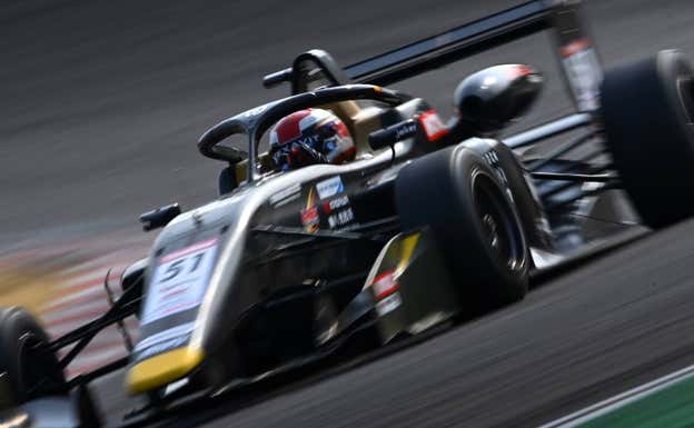 David Vidales, durante el test oficial de la Super Formula Lights en Suzuka.  D. V.