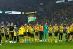 El Dortmund golea y asalta el liderato de la Bundesliga