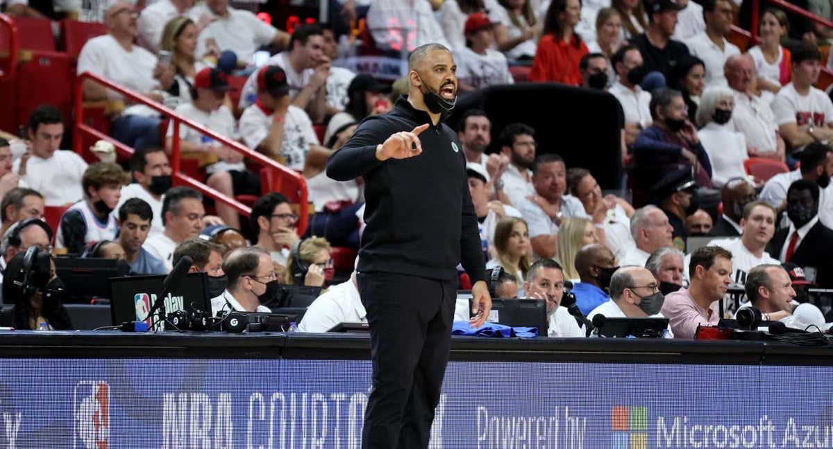 Ime Udoka durante su etapa al frente de los Boston Celtics.
