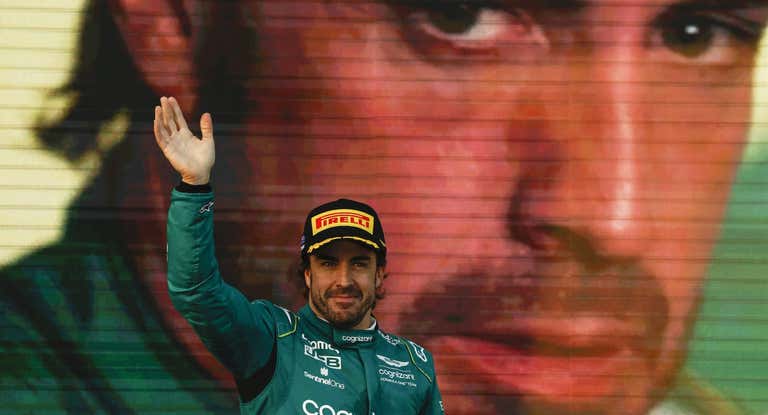 Fernando Alonso, en el podio del GP de Australia 2023 de F1.