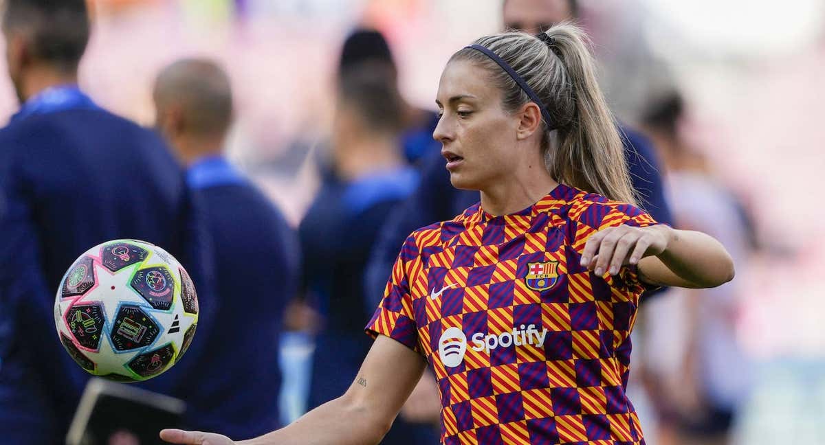 Alexia calienta en la previa al choque con el Chelsea./EFE