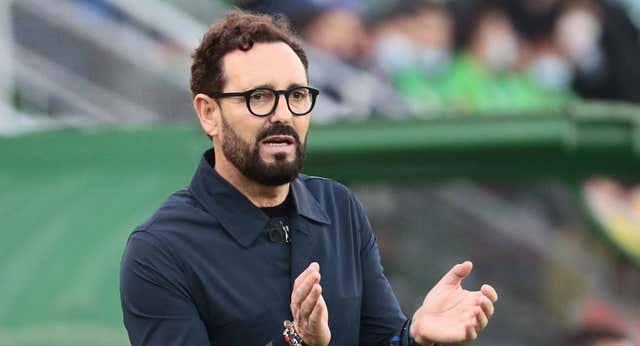 Sigue la Locura en Getafe: Rubén Reyes dirige el entrenamiento… con el segundo de Bordalás presente