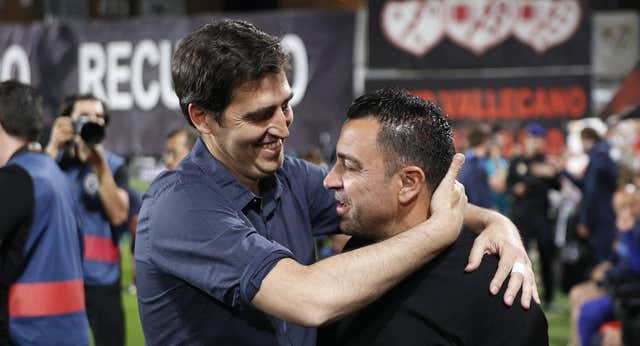 Iraola le tiene cogida la medida al Barcelona