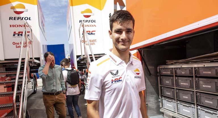 Un mensaje que olía a ‘bronca’ y dio la oportunidad de oro para Iker Lecuona, el sustituto de Márquez en Jerez