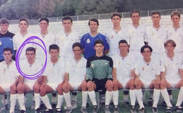 Plantilla del Madrid Juvenil B 1993-94 con Jaime (el del círculo), Raúl y Guti entre otros.