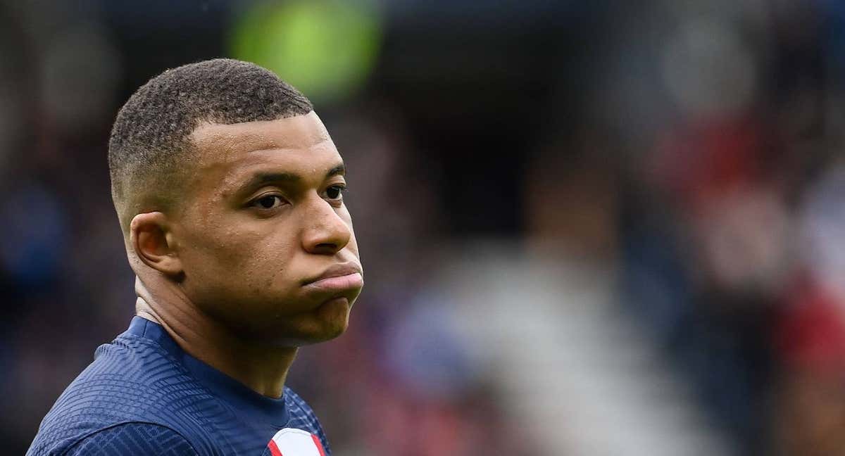 Mbappé resopla tras la derrota. /AFP