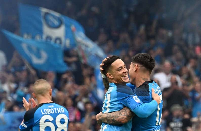 El Nápoles gana el Scudetto 33 años después