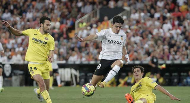 Diego López el juvenil de los 42 goles en el Barça que ha irrumpido en el Valencia y se ha ganado renovar