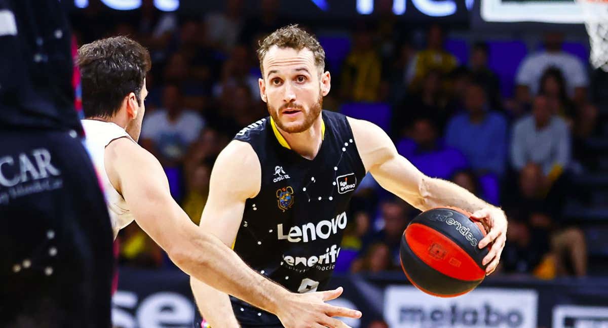 Marcelinho Huertas, en un partido del Lenovo Tenerife./ACB