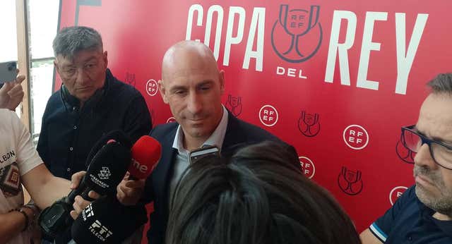 Luis Rubiales: “¿Arbitraje independiente en manos de los clubes? Mientras yo sea presidente no ocurrirá”