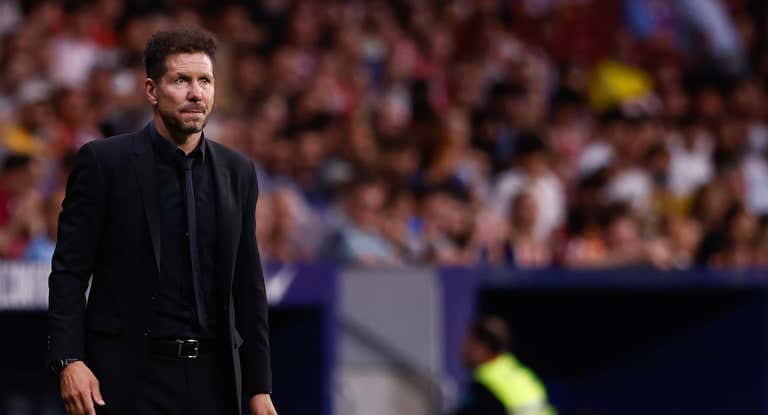 Simeone, durante el partido contra el Cádiz.