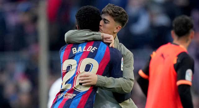 Gayà, Wijnaldum y Dimitrievski: lo que pudo haber sido y -por suerte- no fue