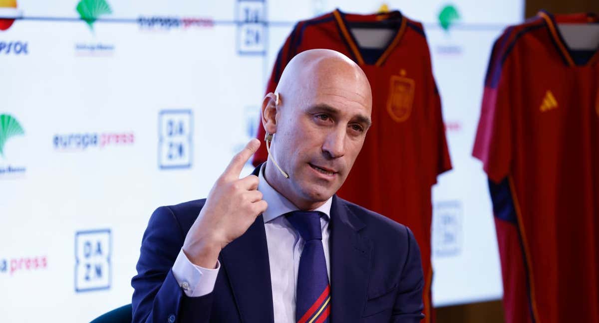 Luis Rubiales durante un acto con la prensa./Europa Press