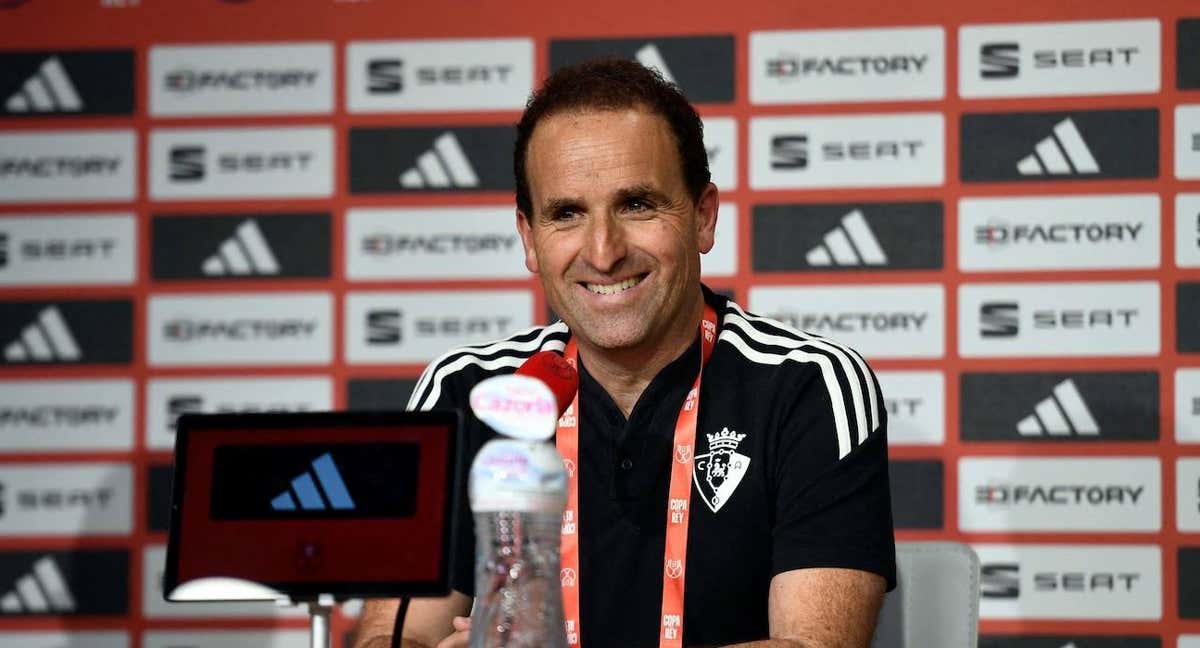 Jagoba Arrasate, entrenador de Osasuna, en la sala de prensa./S. S.