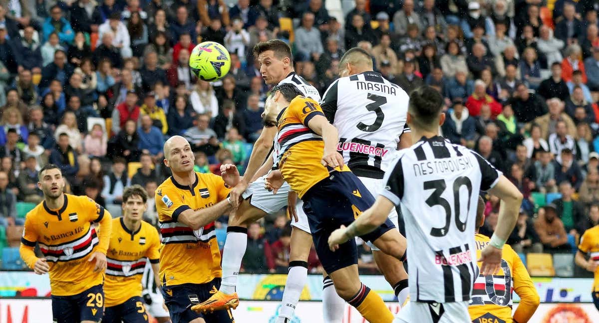 La Sampdoria perdió 2-0 en el campo de Udinese. /EFE