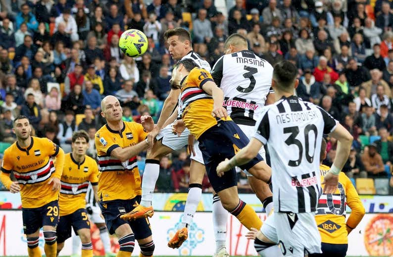La Sampdoria de Jesé desciende