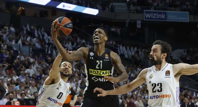 El Partizan ya ha ganado en descanso al Real Madrid