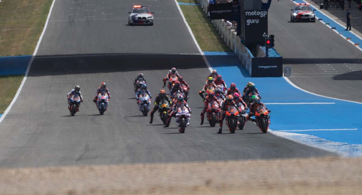 Salida del GP de España 2023 de MotoGP en Jerez.