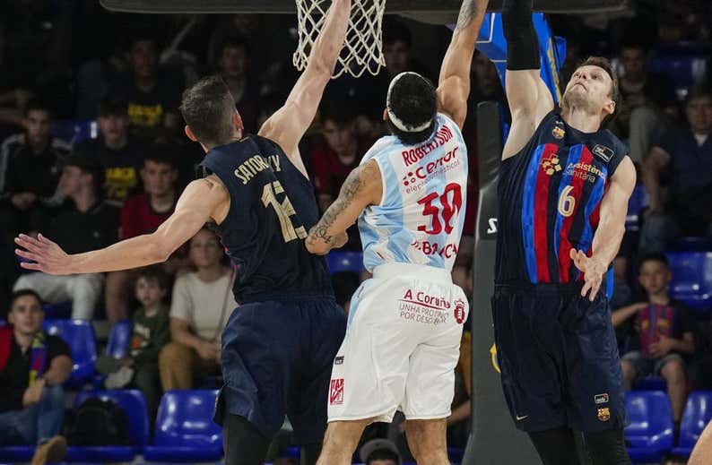 Vesely enciende las alarmas en el Barça a una semana de la Final Four