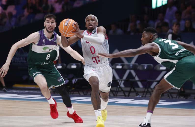 Unicaja se queda 'corto' ante TJ Shorts y sin final de la BCL
