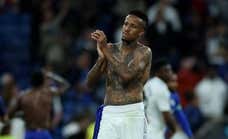Militao, el central que «no se estresa por nada» y con una flexibilidad fuera de la norma
