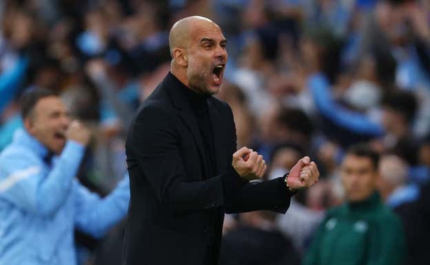 Guardiola estalla de alegría tras el final del partido.  REUTERS