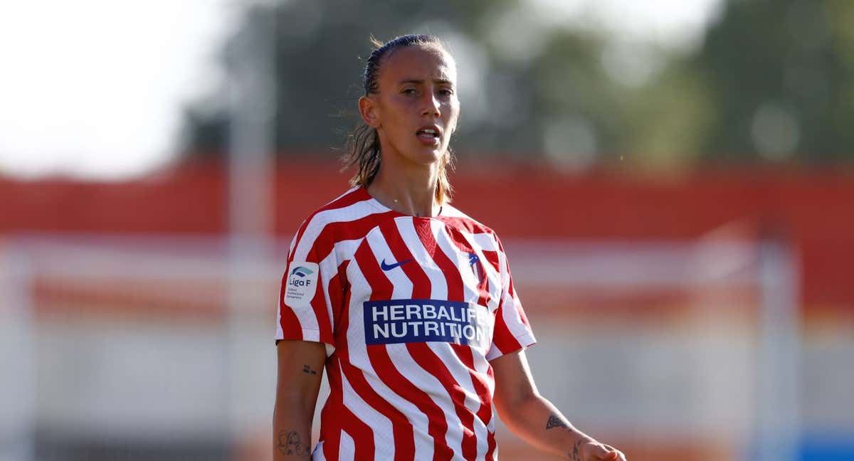 Virginia Torrecilla, en un partido con el Atlético de Madrid.