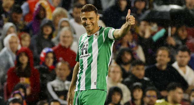 Joaquín, al 100% para su último baile en un derbi
