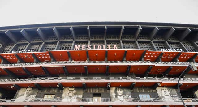 Competición abrirá un expediente extraordinario por el ‘caso Vinicius’ pero no podrá cerrar Mestalla hasta la 2023-24