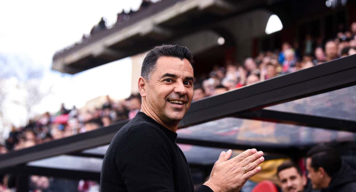 Míchel Sánchez, durante el encuentro que disputaron el Rayo Vallecano y Girona FC esta temporada. /Ruben de la Fuente Perez/Getty Images