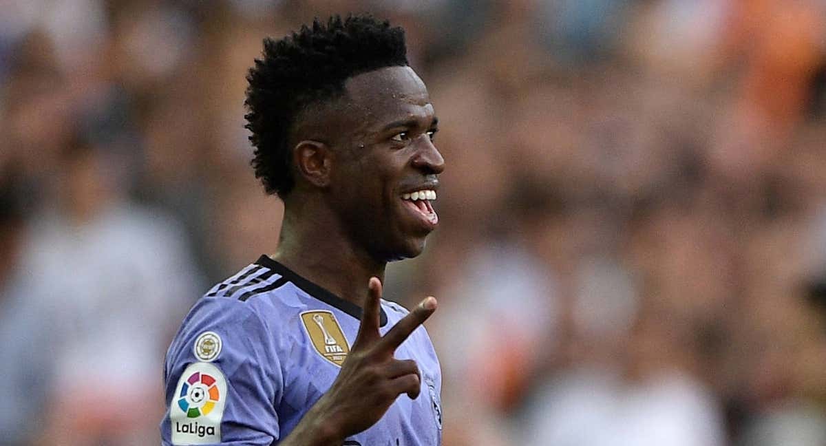 Vinicius, en Mestalla. /REUTERS