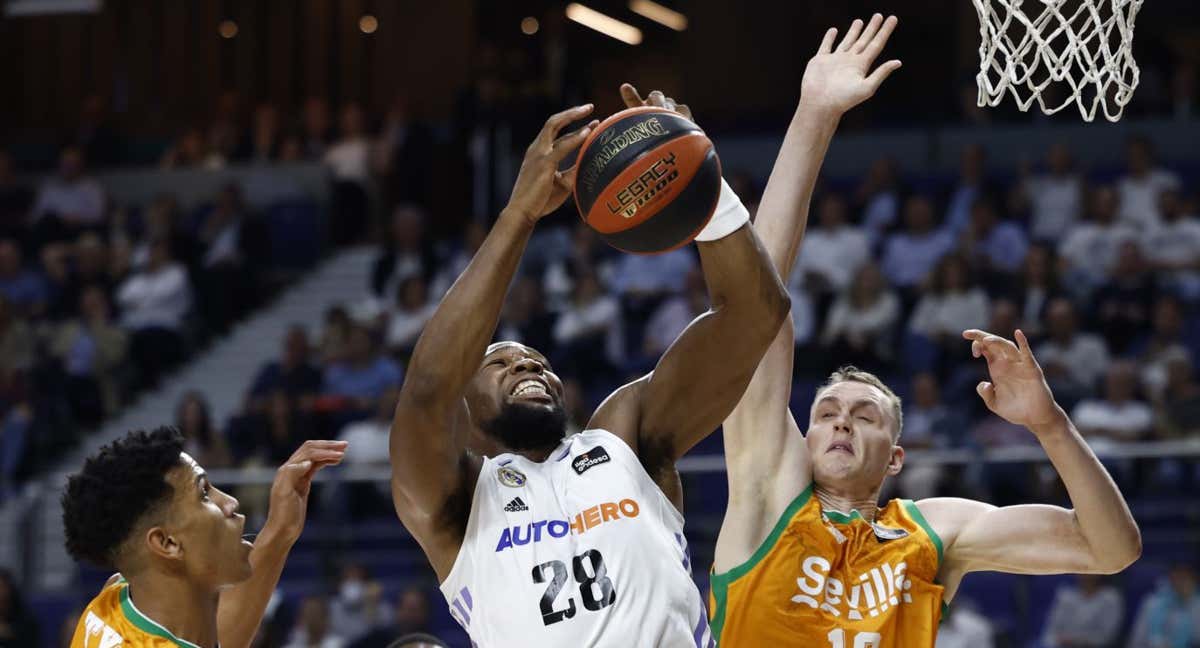 Yabusele, en el partido ante el Betis./EFE