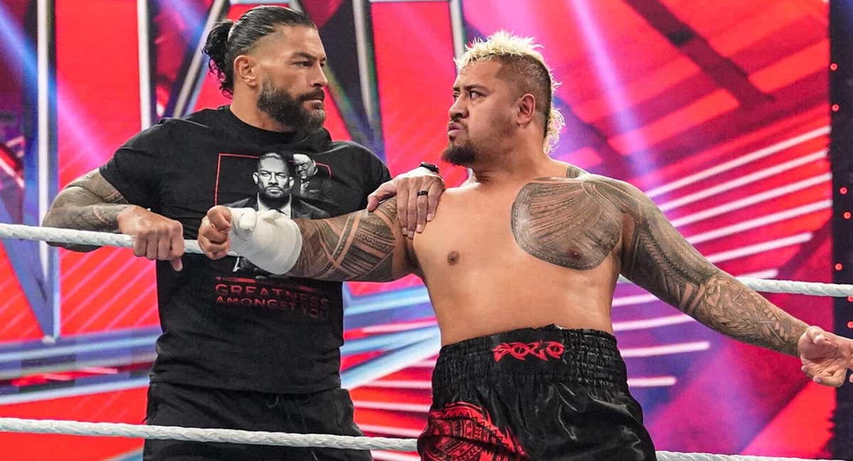 Roman Reigns y Solo Sikoa./WWE