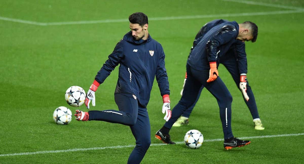 Sergio Rico en su etapa en el Sevilla./Efe